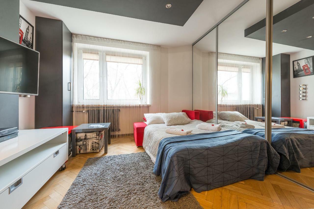 P&O Apartments Dworzec Centralny وارسو المظهر الخارجي الصورة
